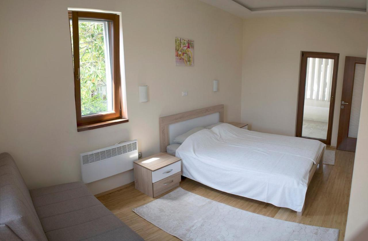 Apartments Admiral Herceg Novi Buitenkant foto