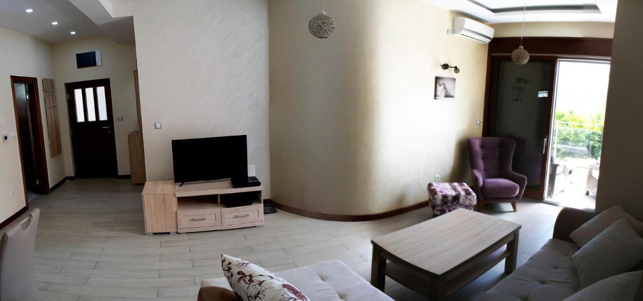 Apartments Admiral Herceg Novi Buitenkant foto