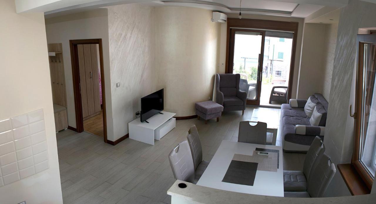 Apartments Admiral Herceg Novi Buitenkant foto